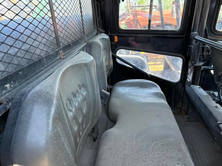 kubota-x1140c-rtv-image-10