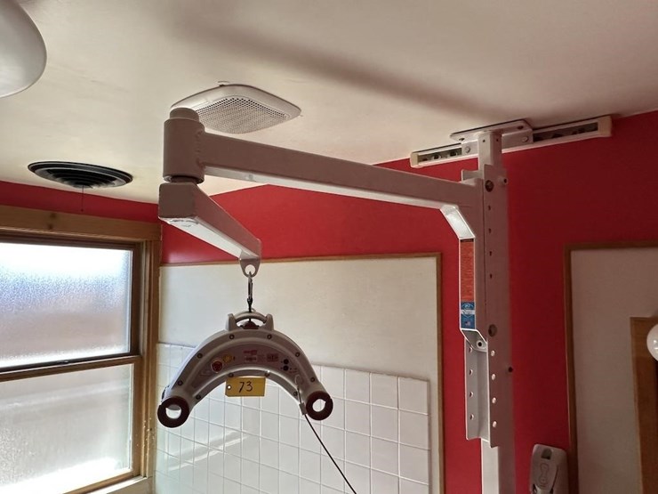 molift-nomad-bathroom-lift-image-5