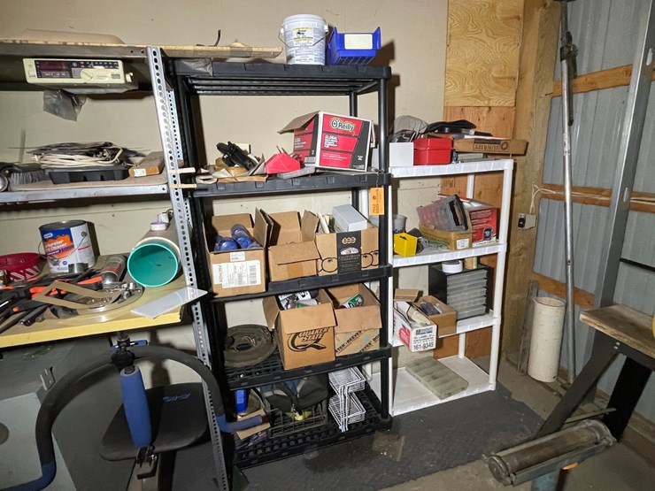 #7042-•-(2)-shelves-and-contents-image-2
