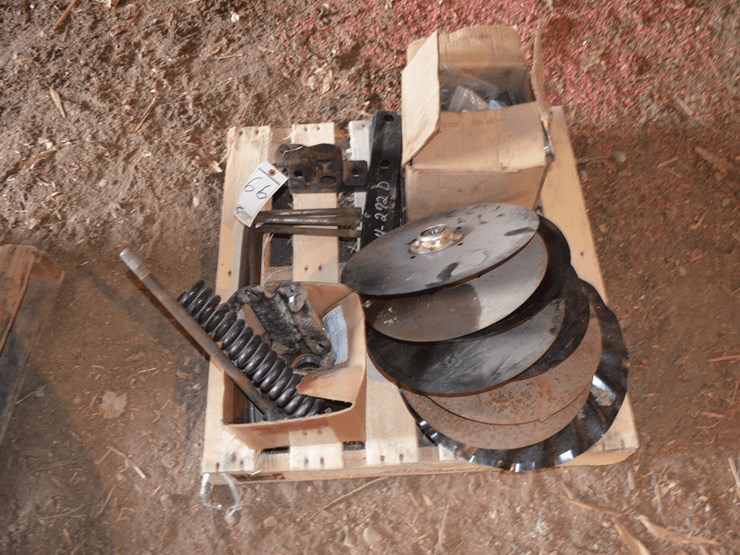 assorted-great-plains-drill-parts,-image-2