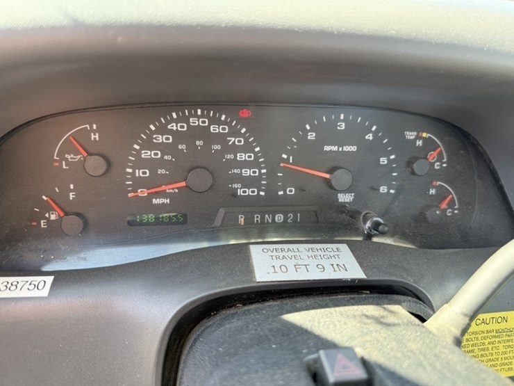 2004-ford-f550-sd-image-27
