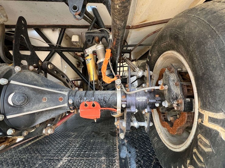 racecar-package-(dirt-late-model)-image-40