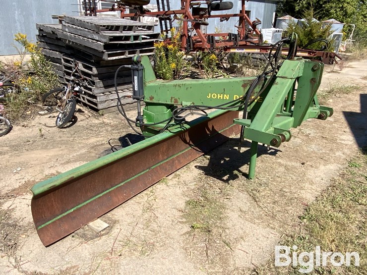 john-deere-155-image-3