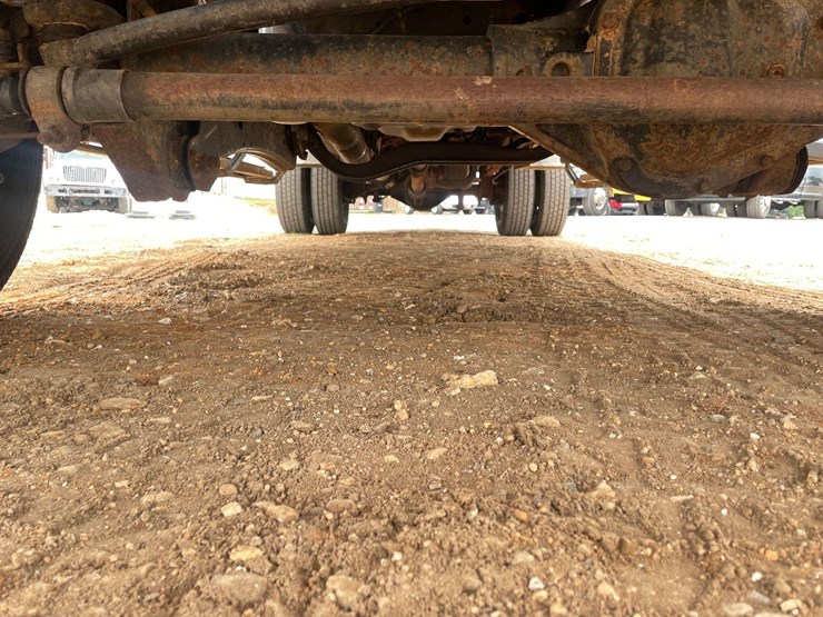 2015-ford-f350-image-27