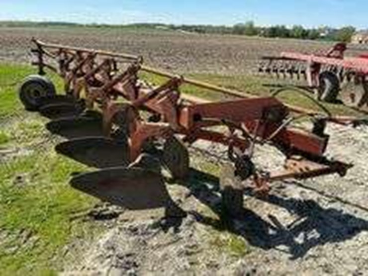 case-ih-720-image-2