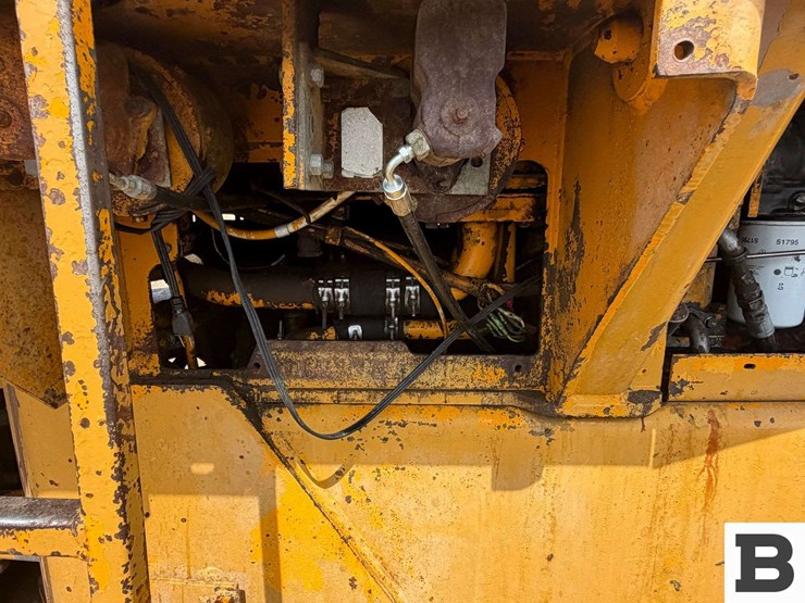 allis-chalmers-645-loader---wapato,-wa-image-19