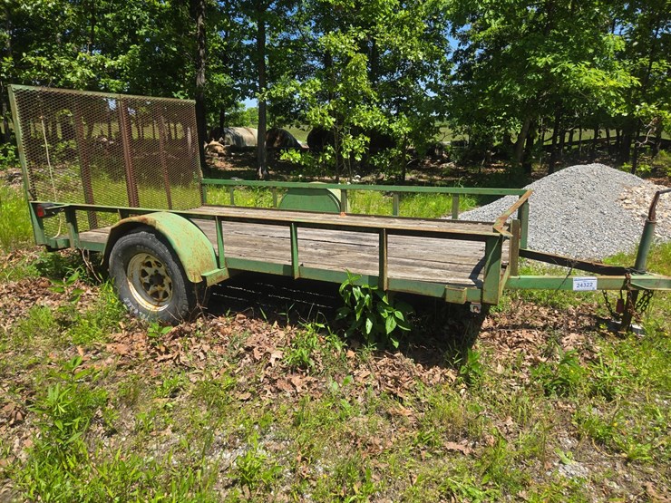 #24322-•-12'-flatbed-trailer-image-3