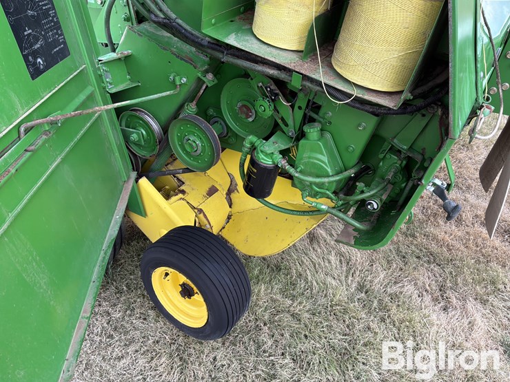 john-deere-535-image-12