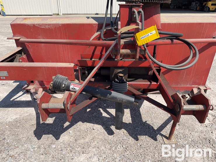 schweiss-96-8'-snow-blower-image-9