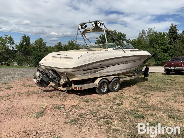 2000-sea-ray-signature-select-260-boat-w/trailer-image-5