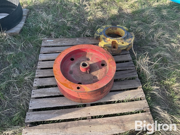 john-deere-100-image-6
