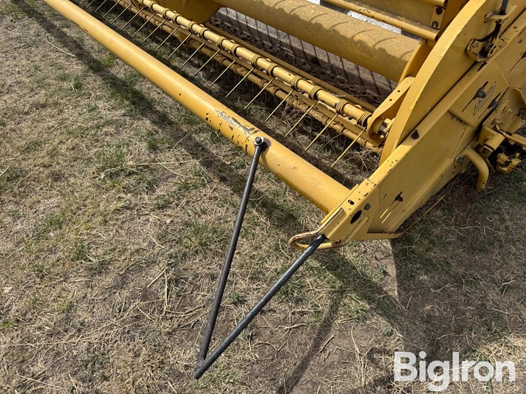 new-holland-1116h-image-17