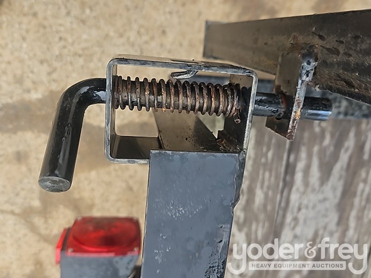 unused-carry-on-5x12-utility-landscape-trailer-image-11