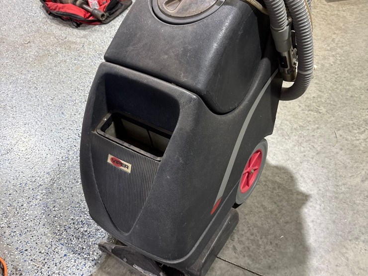 viper-model-sl-1610se-heavy-duty-carpet-cleaner-image-12
