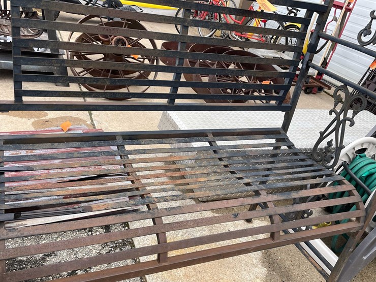 #9085-•-yard-arch-bench-(o3)-image-6