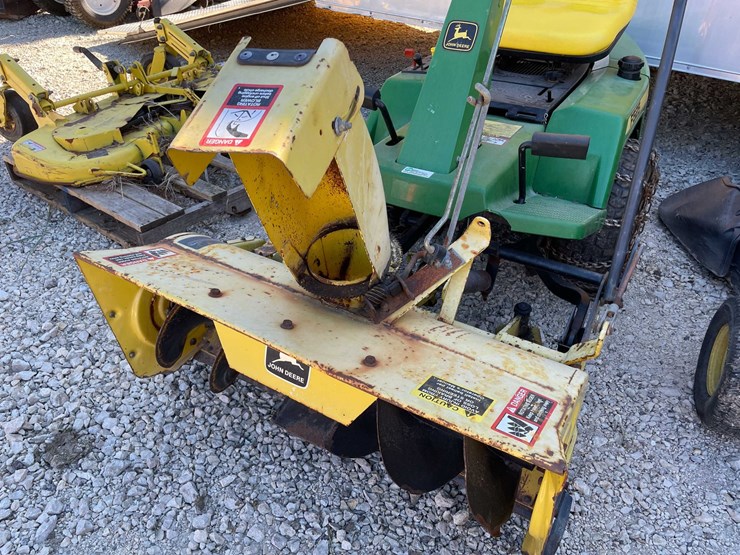#6940-•-john-deere-snow-blower-and-deck-image-3