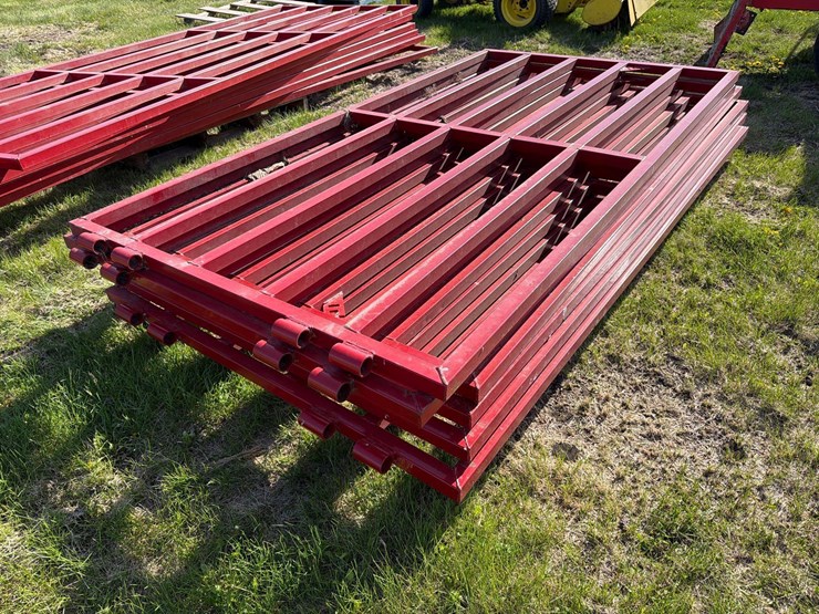 6-8ft-livestock-gates-image-4