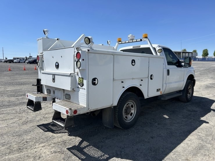 2015-ford-f350-sd-image-5