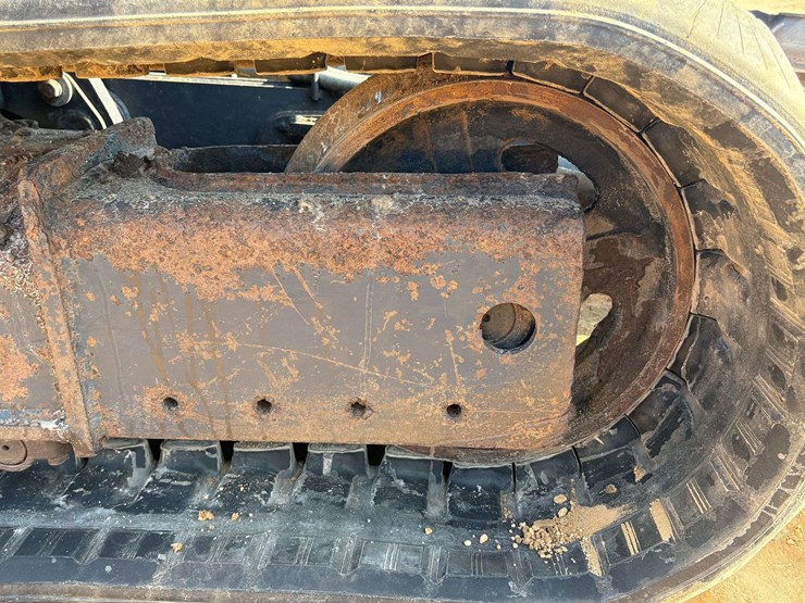 2018-kubota-kx080-4-image-21