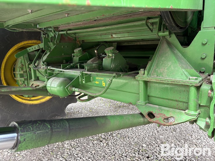 1991-john-deere-4435-image-13
