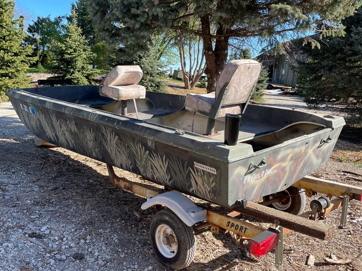 #6932-•-camouflage-duck-boat-with-trailer-image-7