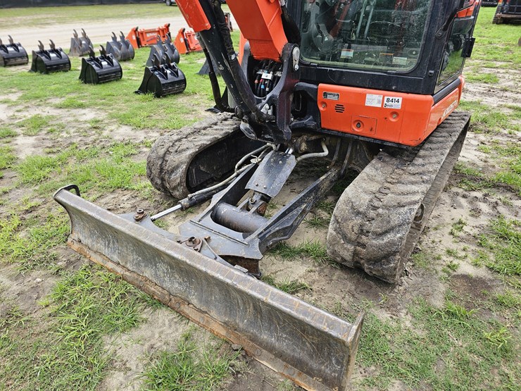 kubota-kx057-5-image-9