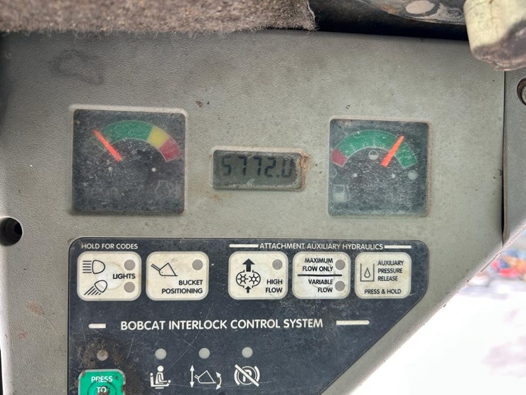 bobcat-s130-image-23