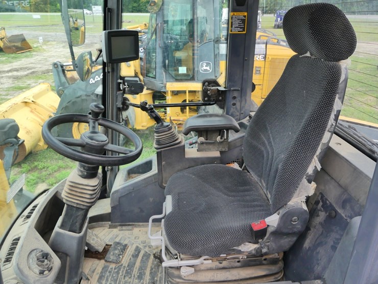 deere-344l-image-12