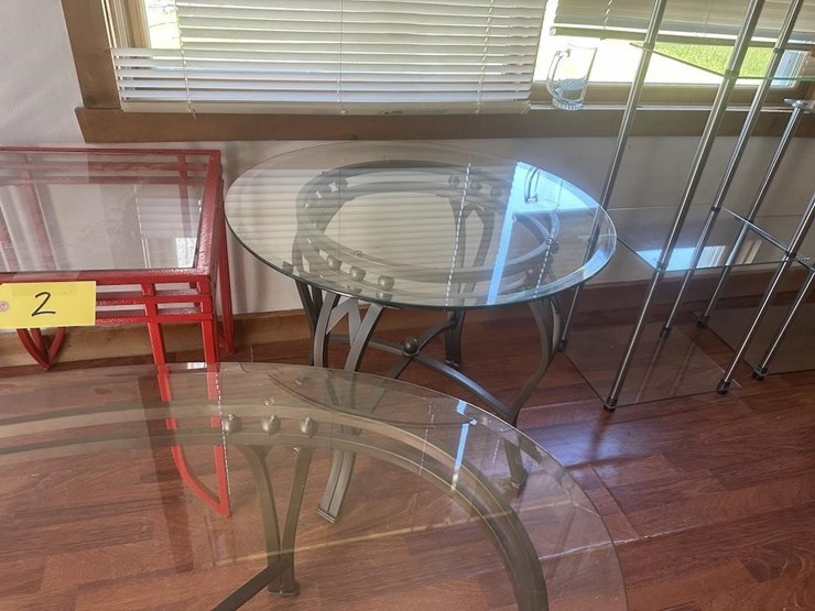 glass-tables-image-5