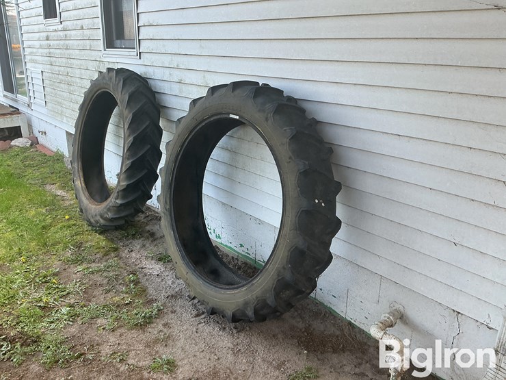 11.2-38-tractor-tires-image-4