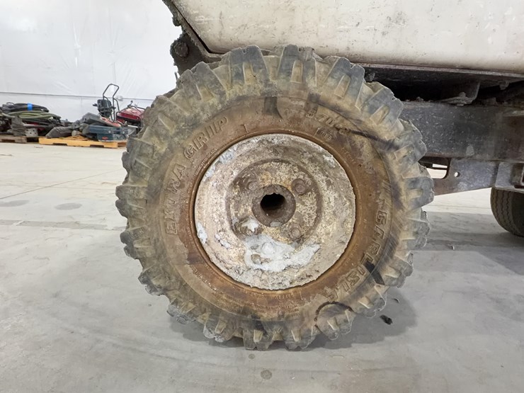 whiteman-wbh-10-concrete-buggy-image-13