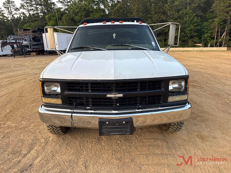 1995-chevrolet-cheyenne-3500-image-7