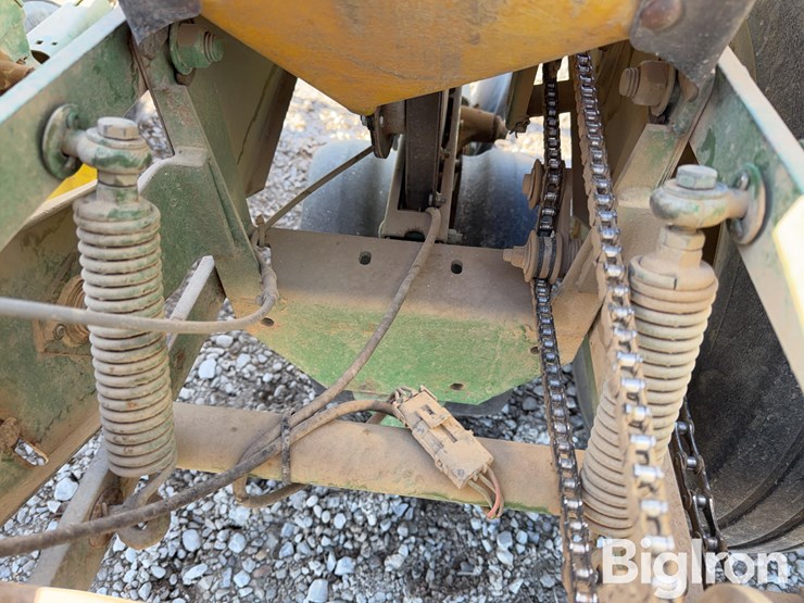 john-deere-7100-image-16