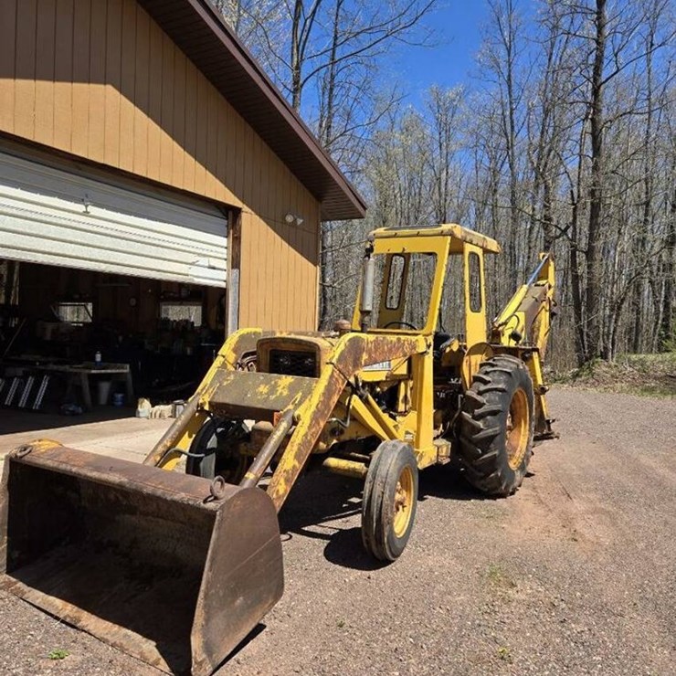 JOHN DEERE 440