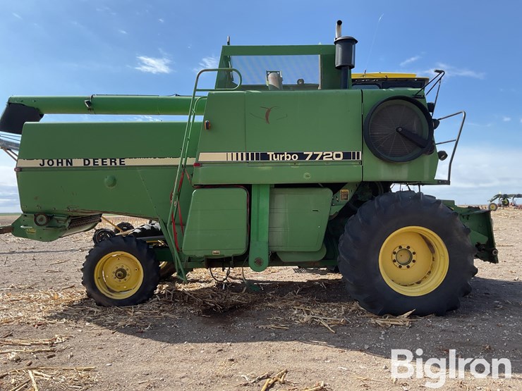 1980-john-deere-7720-image-4