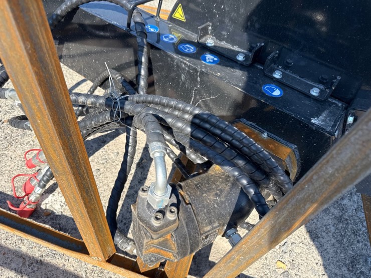 #45373-•-unused-top-cat-skid-steer-stump-grinder-ecssstg20026020502a-image-7