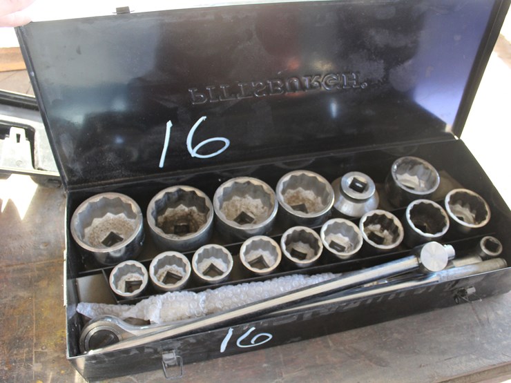 lot-of-3/4-"-and-1"-sockets-image-4