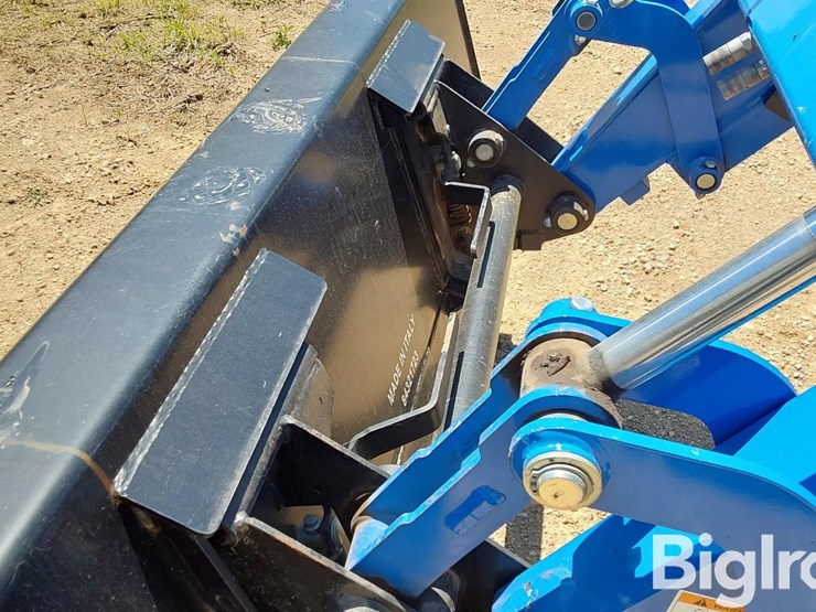 2022-new-holland-powerstar-75-image-14