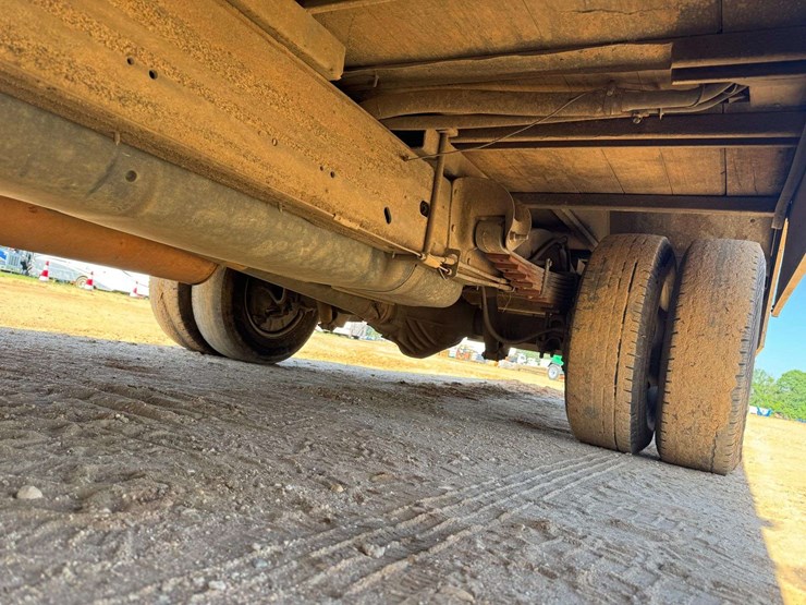 2014-chevrolet-express-3500-image-22