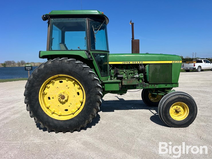 1976-john-deere-4230-image-4