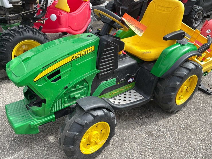#9095-•-kids-electric-tractor-(o3)-image-2