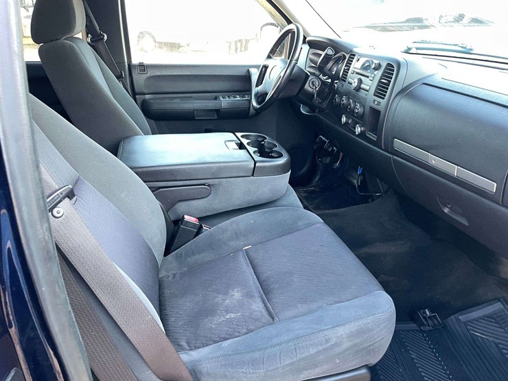 2009-chevrolet-silverado-1500-image-17