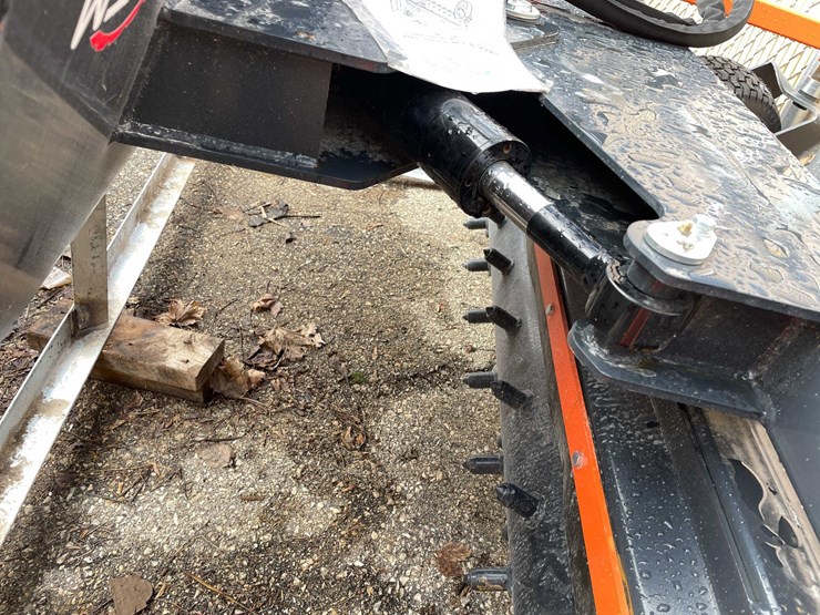 #9032-•-unused-wig-skid-steer-72"-skid-steer-harley-landscape-rake-(o12)-image-16