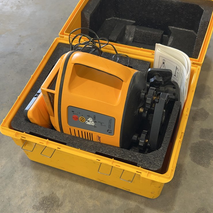 2000 Laser Plane L800 Laser Level