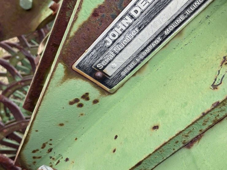 john-deere-400-image-19