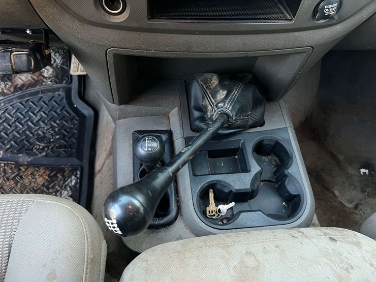 2007-dodge-ram-2500-image-33