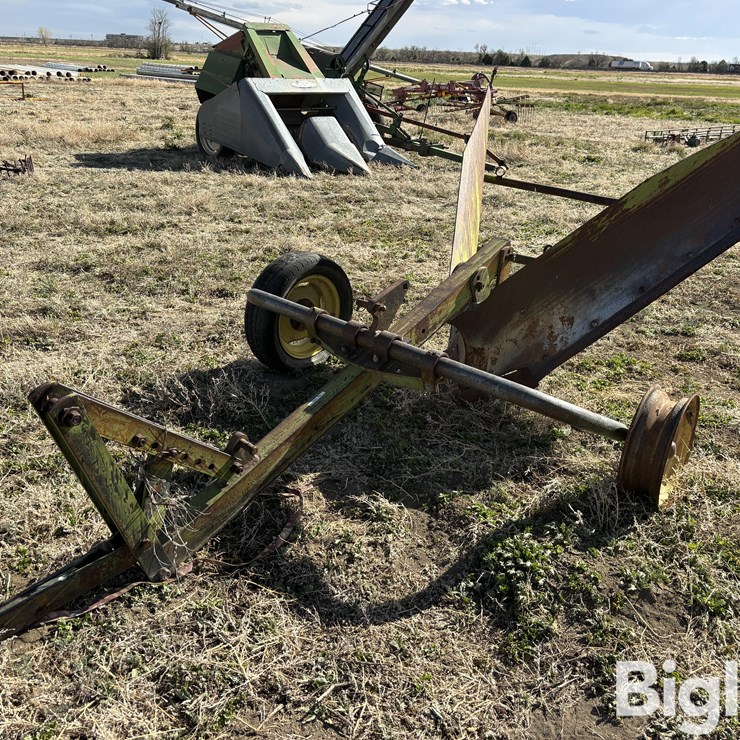 JOHN DEERE R15