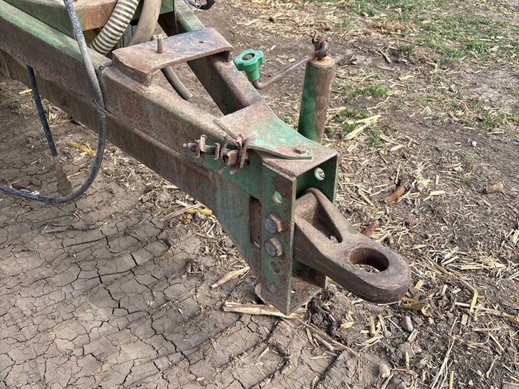 john-deere-250-image-31