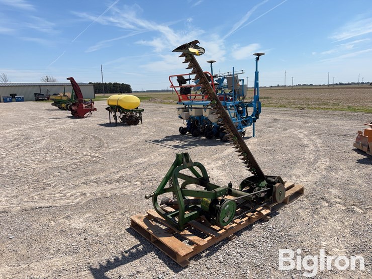 john-deere-350-image-7