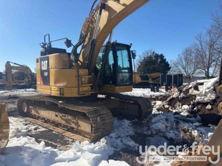 2018-caterpillar-335fl-image-4